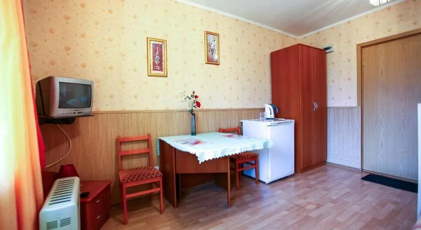 Новосел