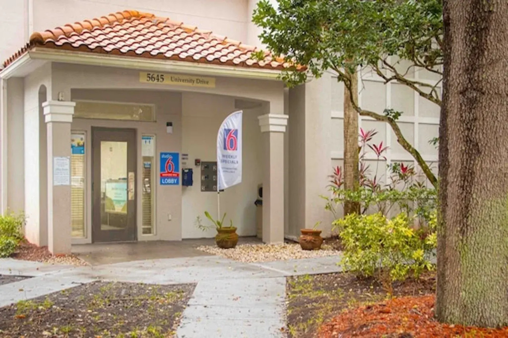 Studio 6 Extended Stay - Coral Springs, FL - Fort  Lauderdale