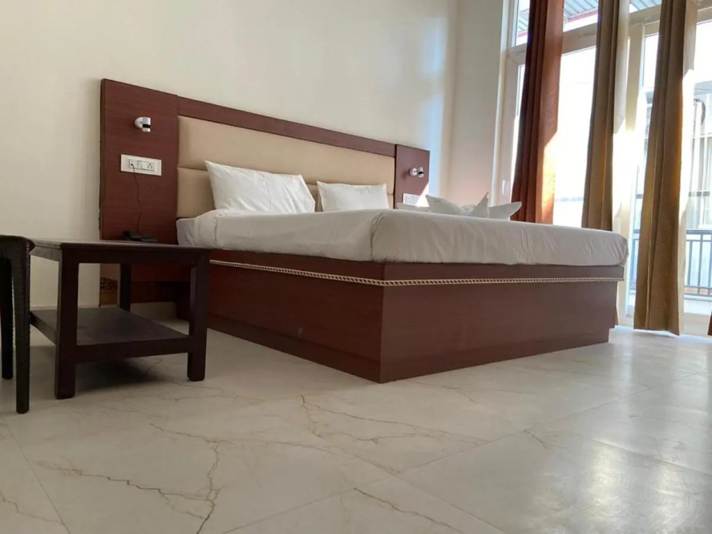 Hotel The Shivaay - Delight Inn Rishikesh