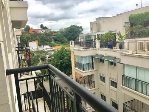 Apartamento Menara Morumbi - 150m do Hospital Albert Einstein, Faculdade e Estádio - 1 vaga de garagem