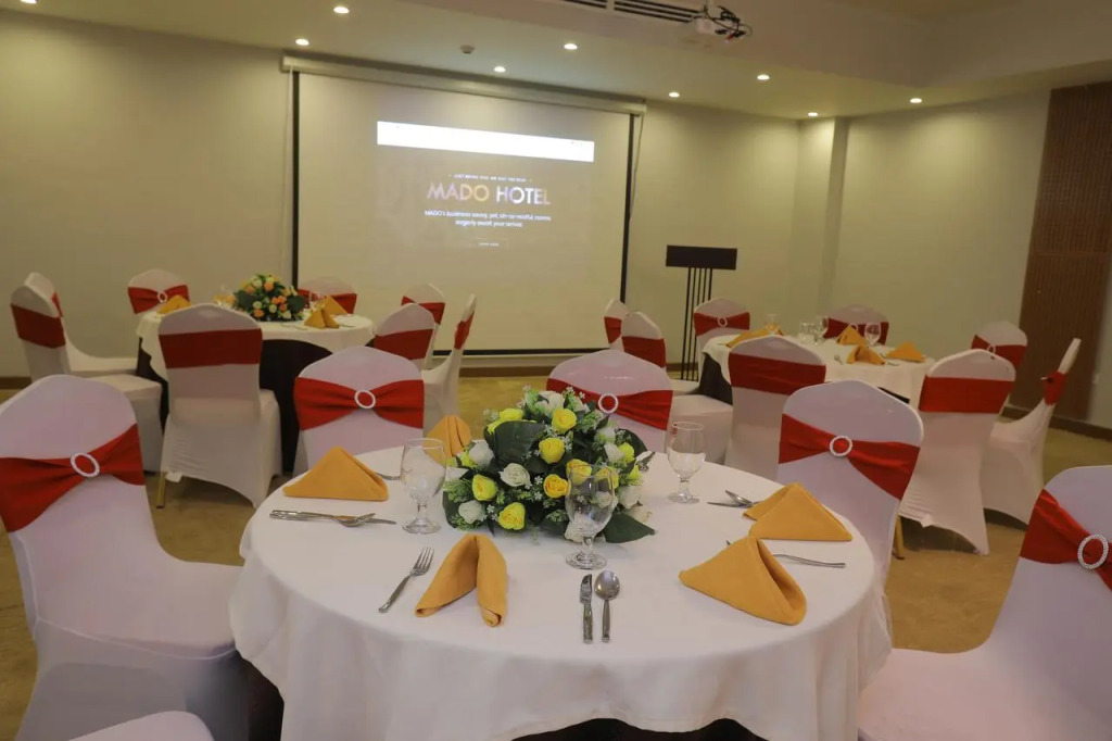 Mado Hotel