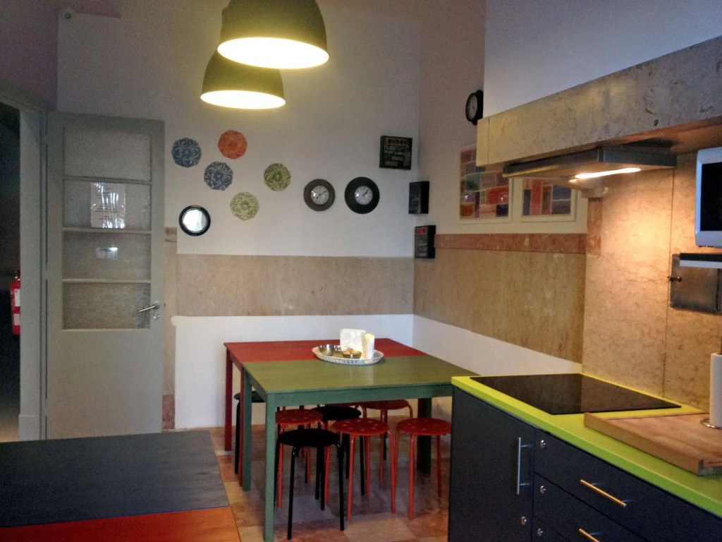 Ey Lisbon GuestHouse