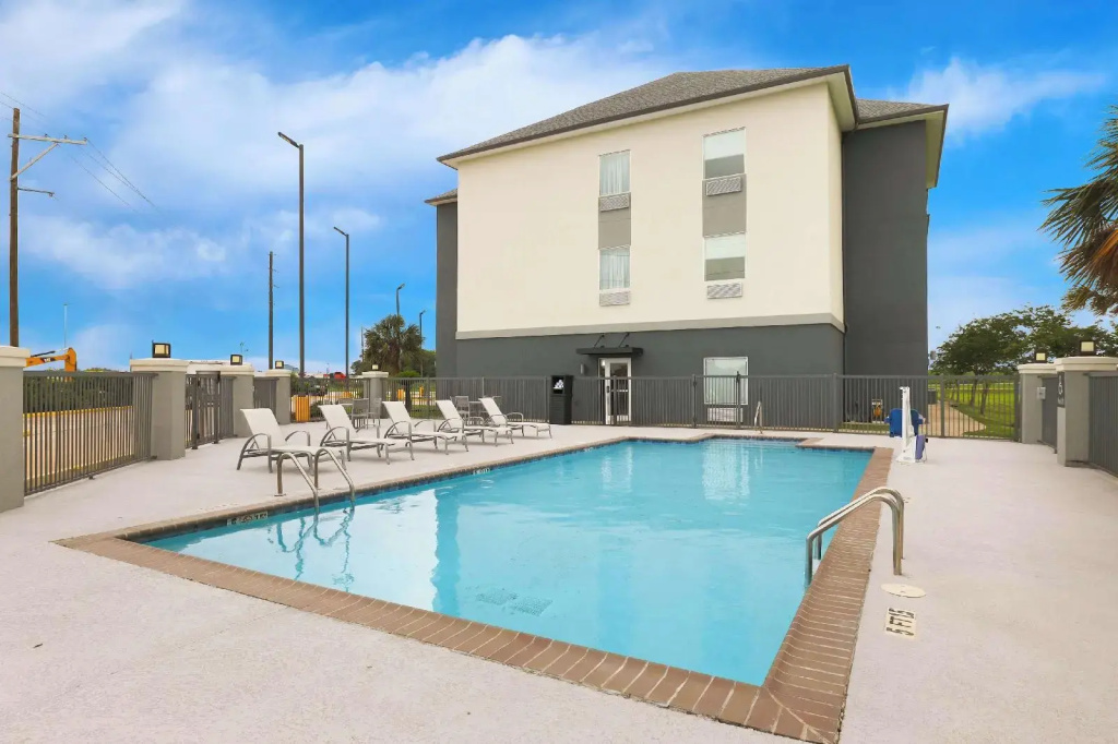 Best Western Iowa - Lake Charles East