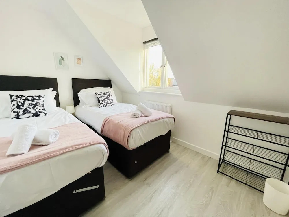 Quartz Apartment in Cambridge