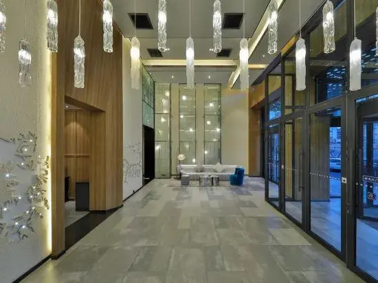 Hongjun Street No.1 Hotel (Harbin Railway Station Central Street)