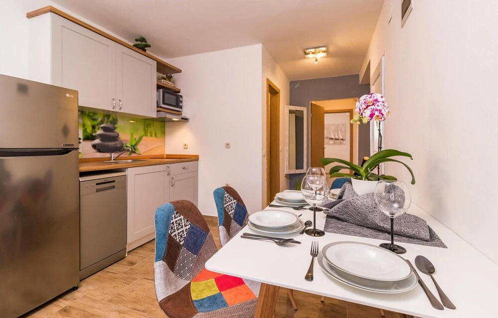 Nice Apartment in Pula With Outdoor Swimming Pool, Wifi and 2 Bedrooms