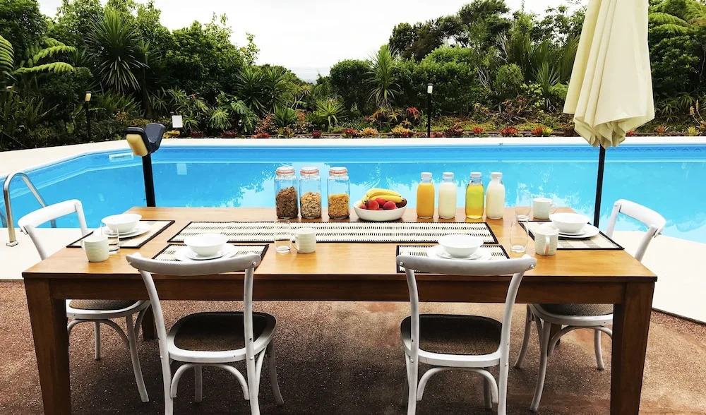Miharo Bed & Breakfast