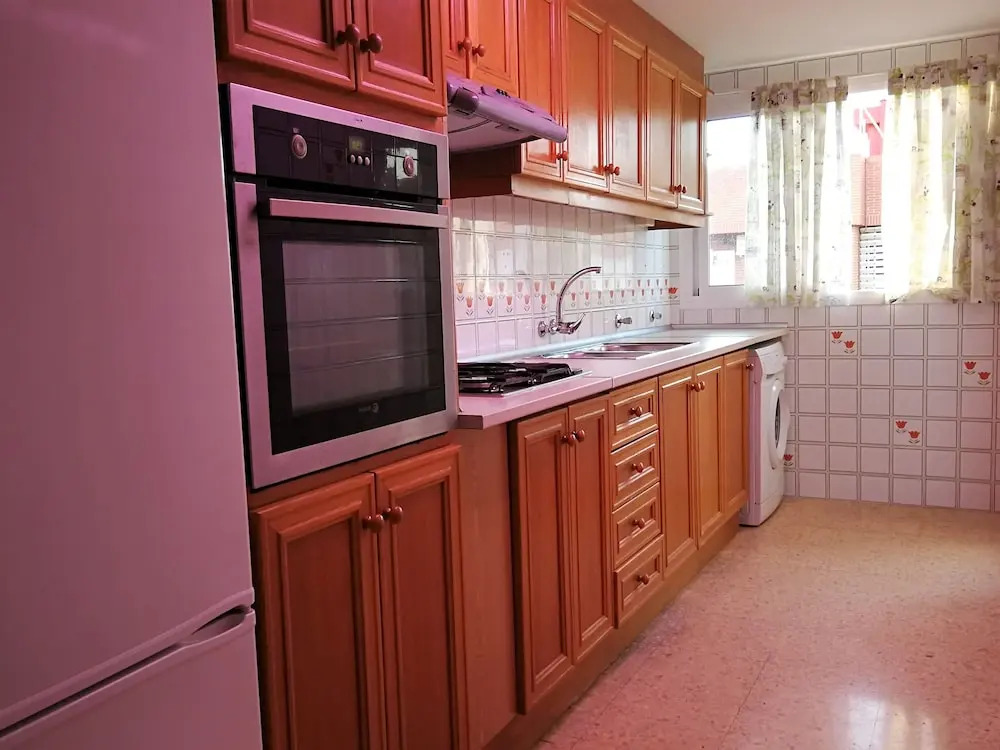 Apartamento con vista al mar en playa Malvarrosa