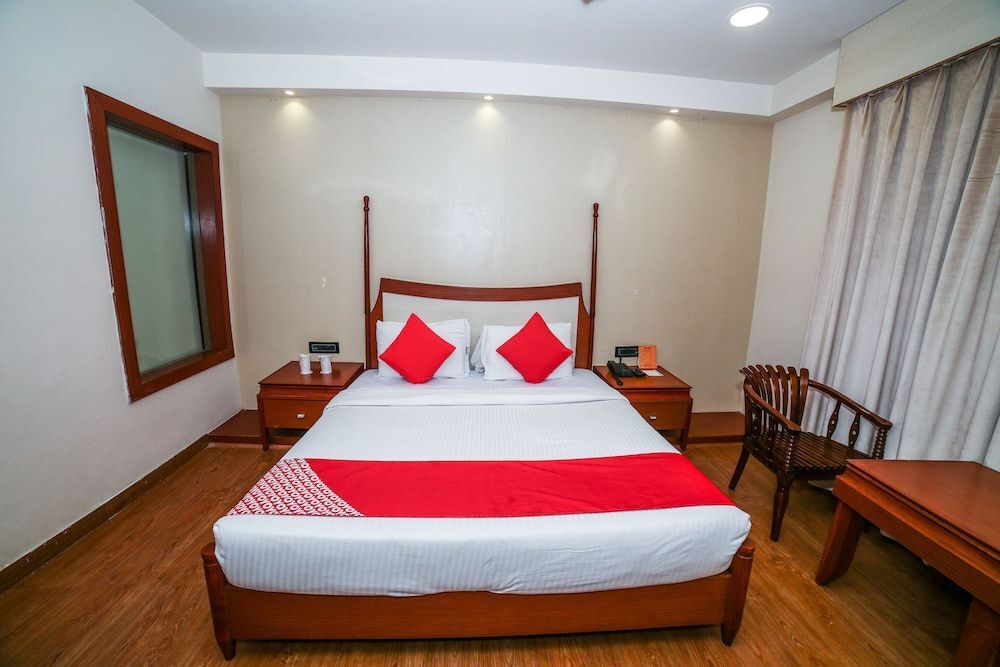 Capital O 5752 Tuma Park Adityaz