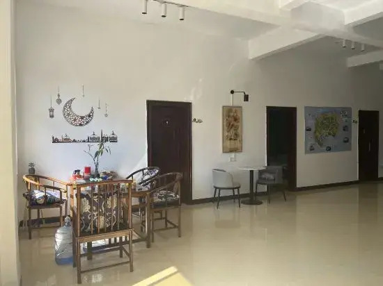 Weizhou Island Moro Courtyard (Colorful Beach Branch)