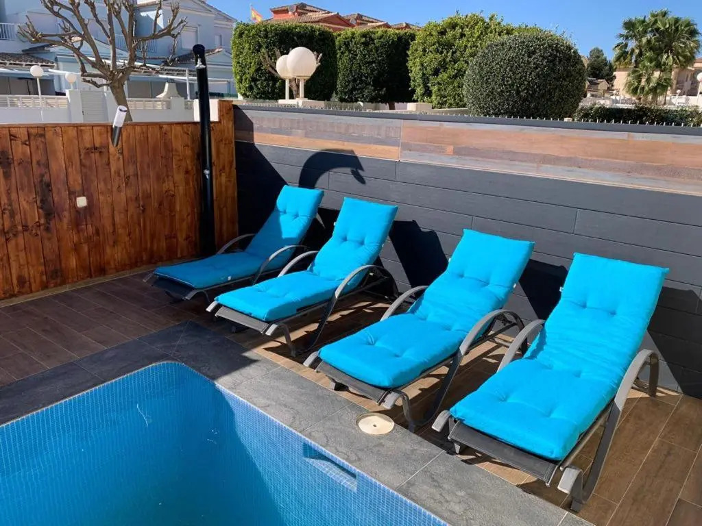 Sunset Pool Villa