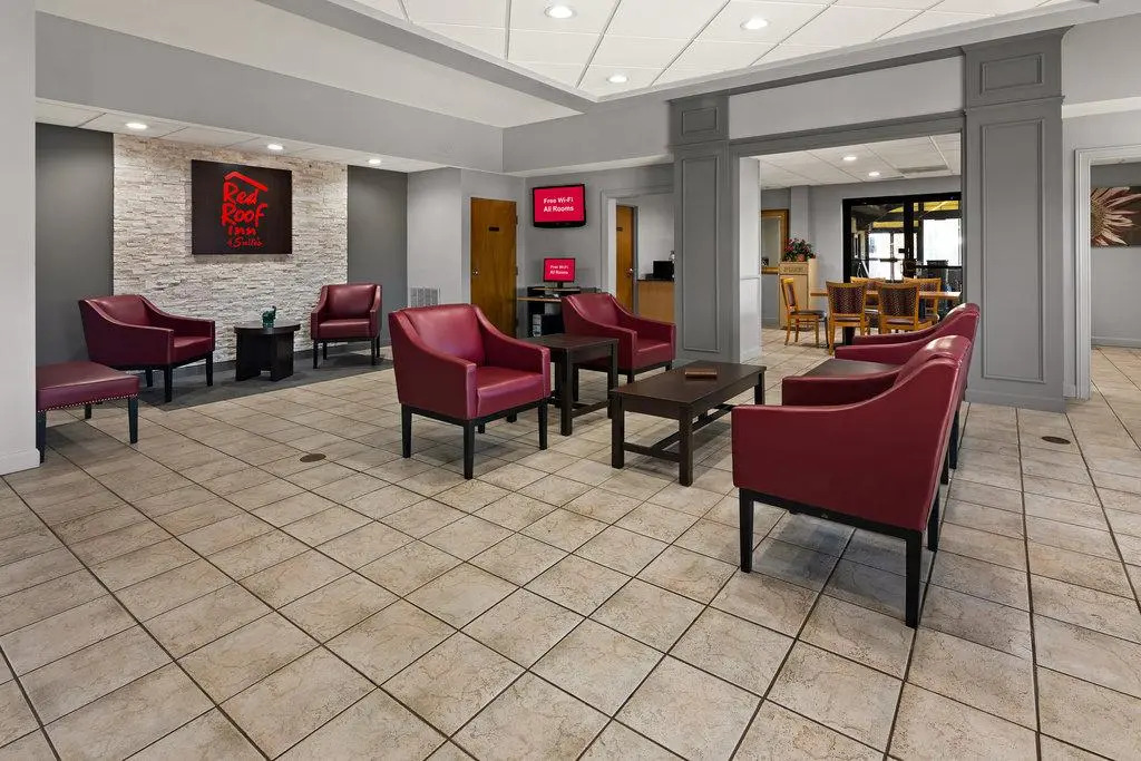 Red Roof Inn & Suites Monroe, NC