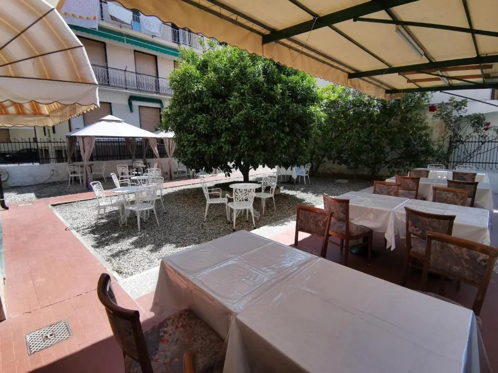 Hotel la perla