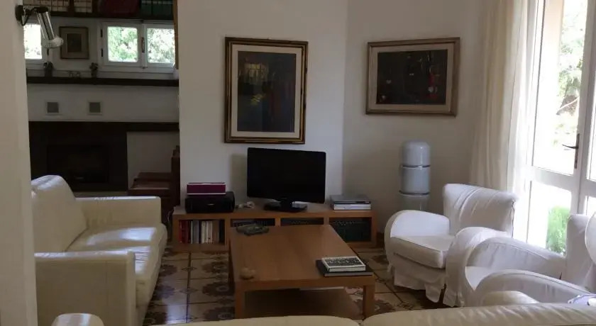 Vittoria House