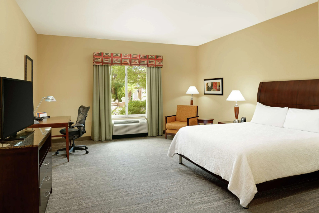 Hilton Garden Inn Fontana