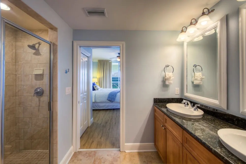 Azure 606 4 Bedroom Condo