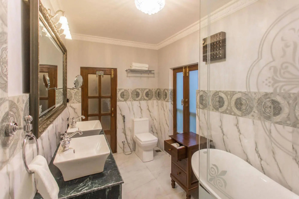Baber Mahal Vilas - The Heritage Hotel