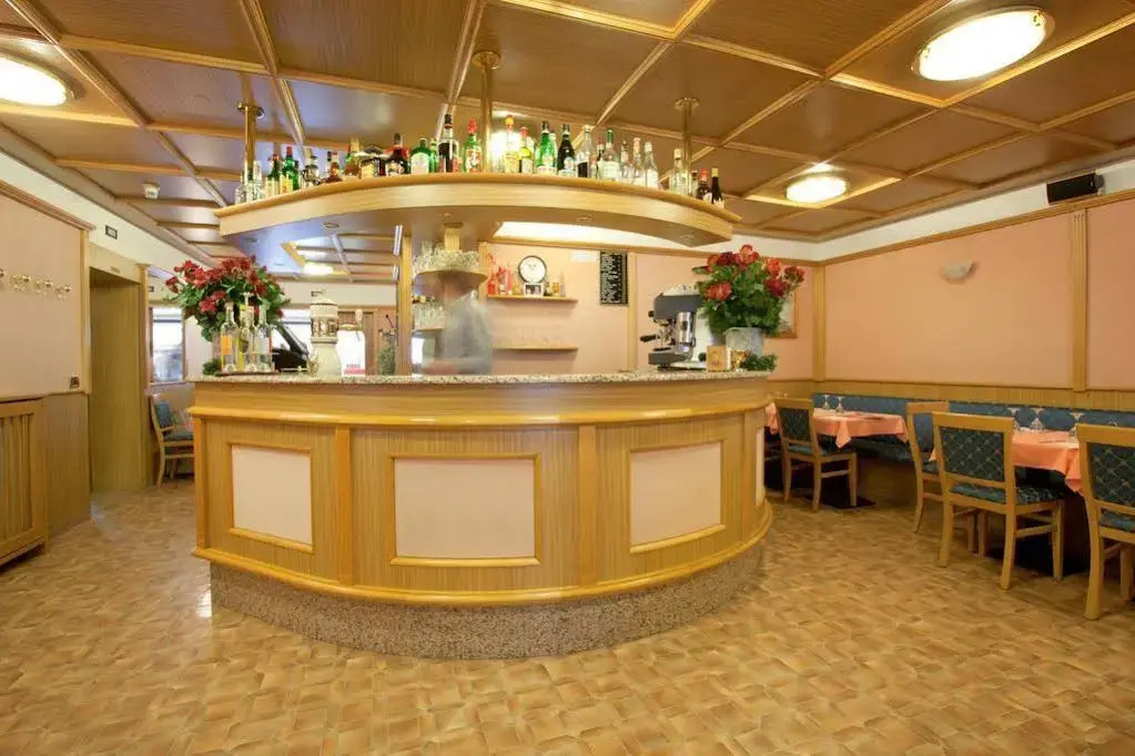 Hotel Centros
