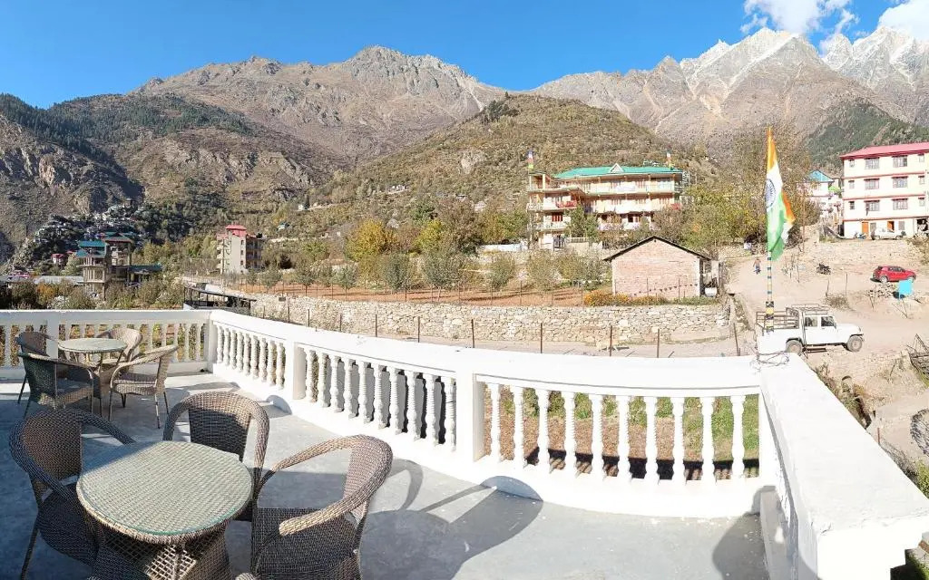 Hotel Kamru