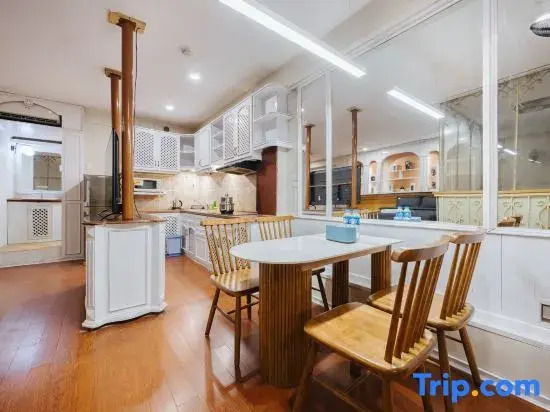 VietHOME - 22 Pho Hue - Apartment 101