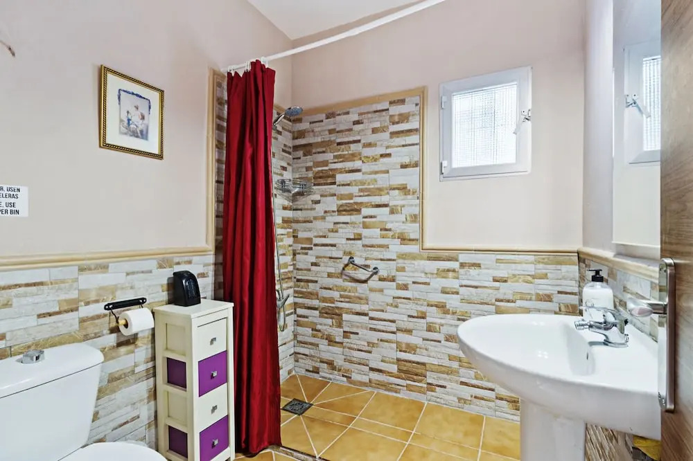 Casa Rural con Piscina Privada en Málaga