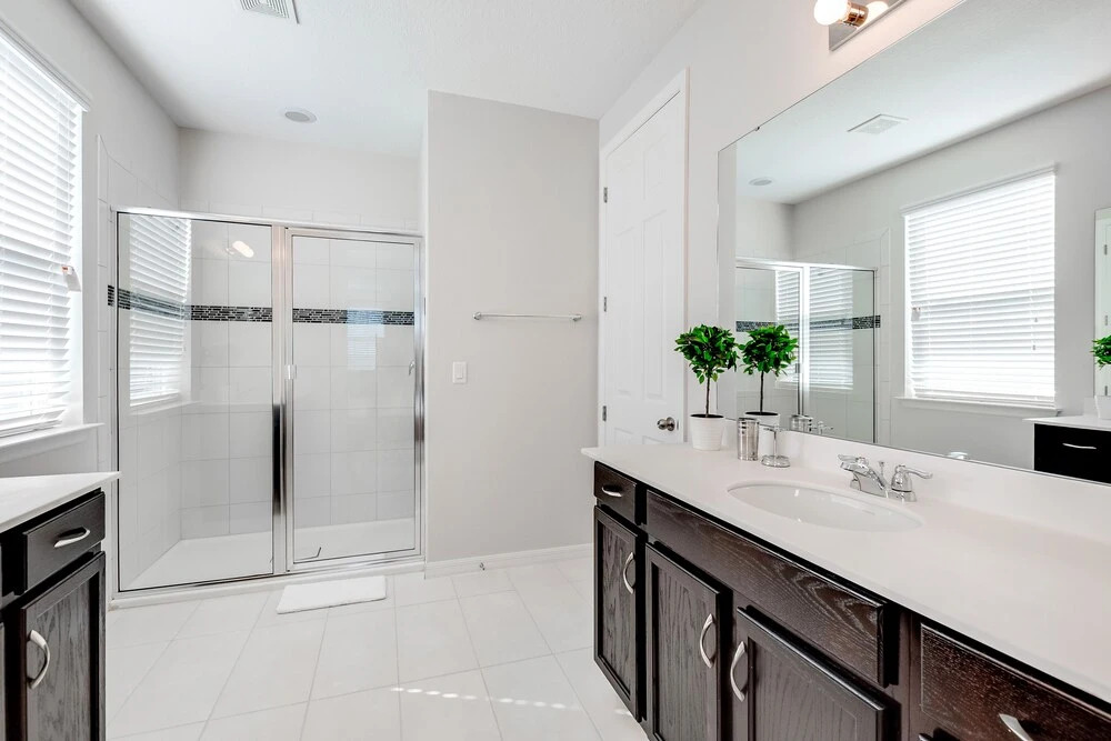 Sawyer Villa Solara 5