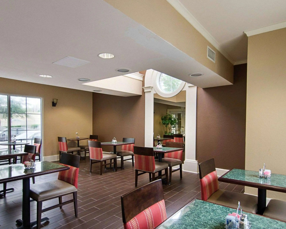 Quality Inn & Suites Little Rock West