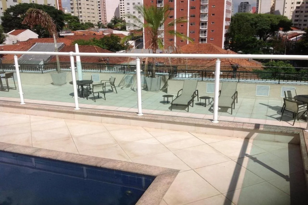 Upper Hotel