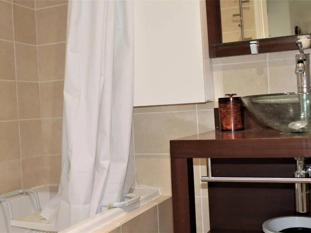 Appartement Villeneuve-Loubet, 3 pièces, 5 personnes - FR-1-252A-70