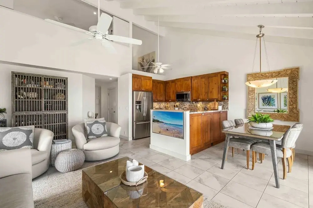 Maui Kamaole A-206 - Prime Location, Stunning Renovation, Large Lanai, Split AC!