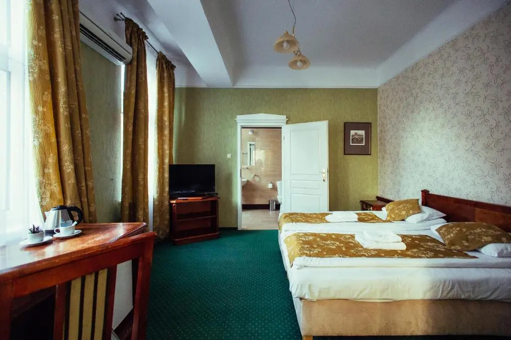 Hotel - Pokoje i Apartamenty Heban