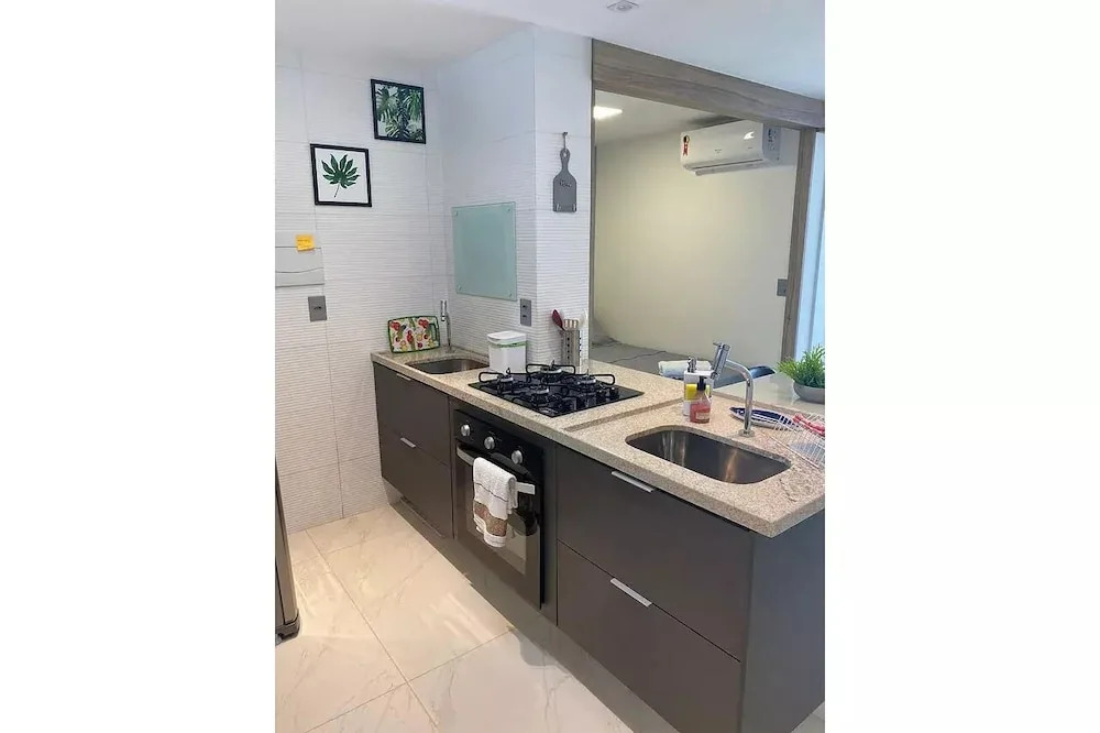 Pé na areia do Caribessa - Branco Haus