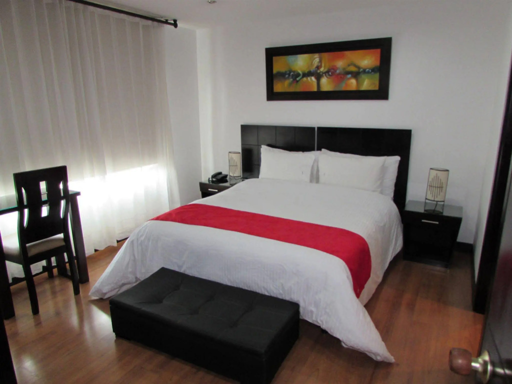 Hotel Sebastian Inn