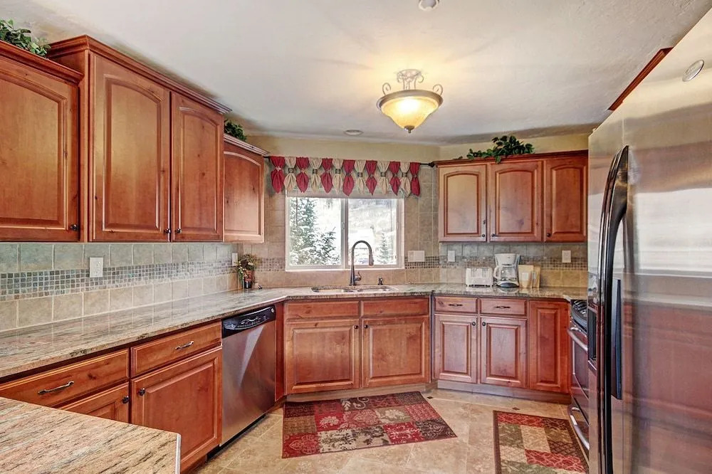 241 Cinnamon Ridge I by RedAwning