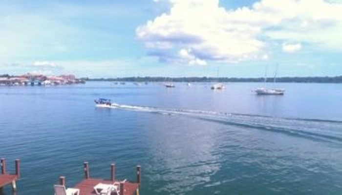Los Balcones Over The Sea Hotel
