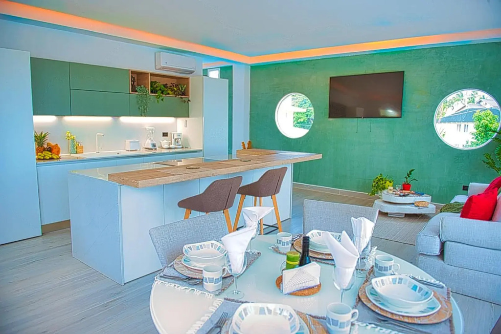Apartamento de lujo frente a la Marina de los Pescadores