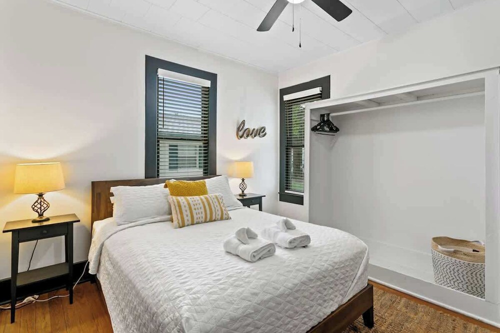 Pet Friendly Bungalow in St Augustine