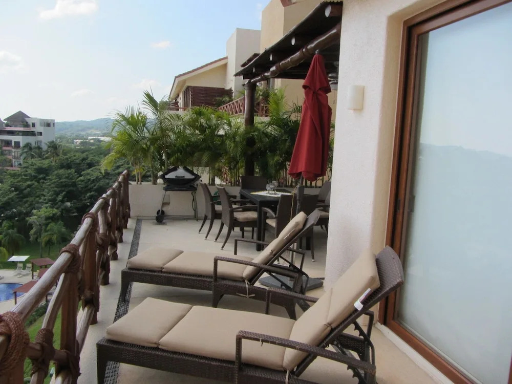 Punta Esmeralda - Palma 604 3 Bedrooms 3 Bathrooms Condo