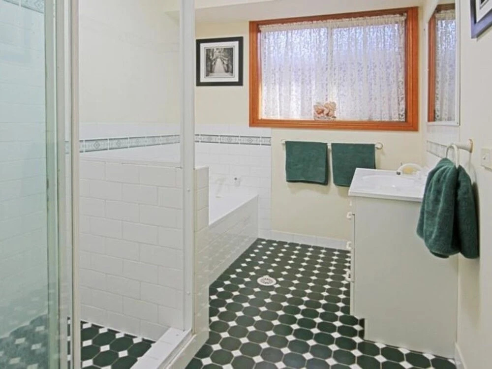 14 Lomandra