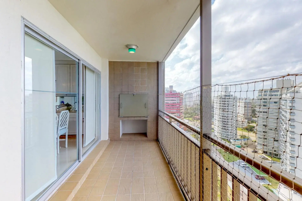 Oceana Suites Opus Alpha ∙ Suite 1402