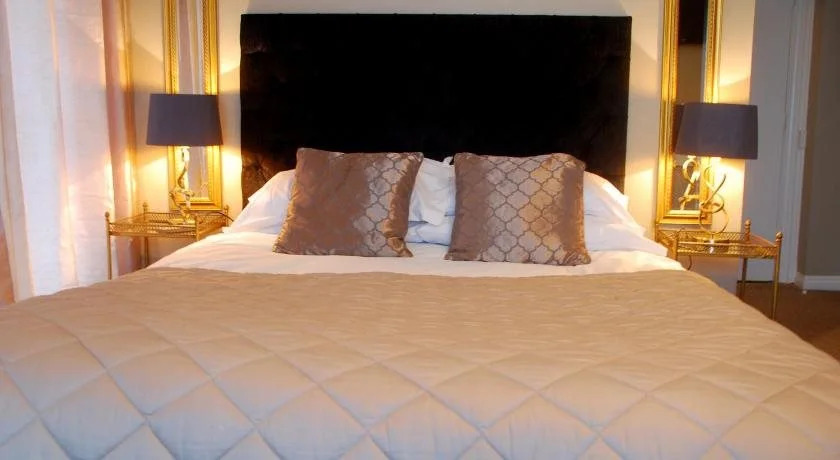 The Metropole