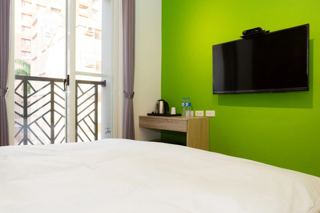 CHECK inn Express Taichung Yizhong