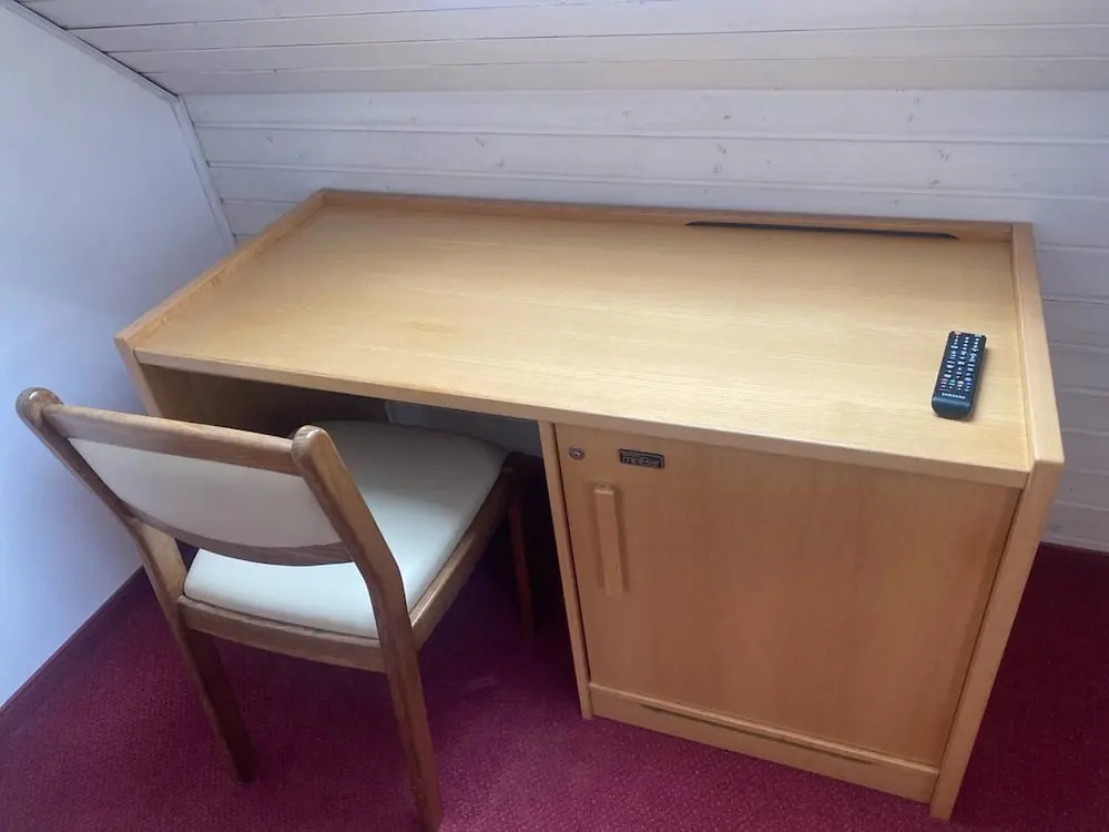Room in Guest Room - Single Room With Shared Bathroom and Kitchen in Hundsbach
