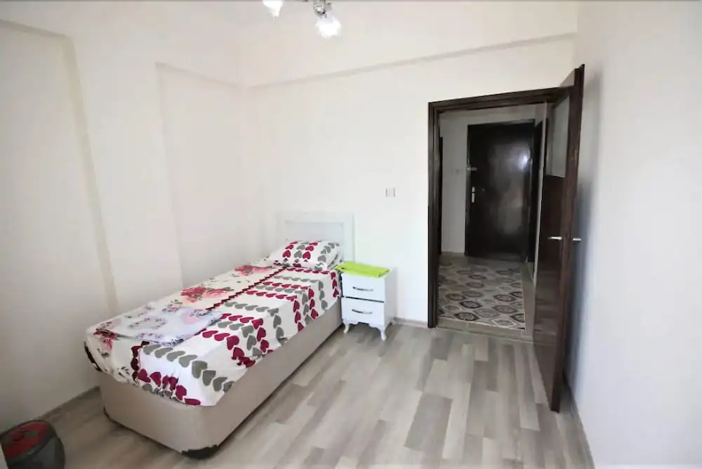 Gullerpinari Beach Apartment Yali