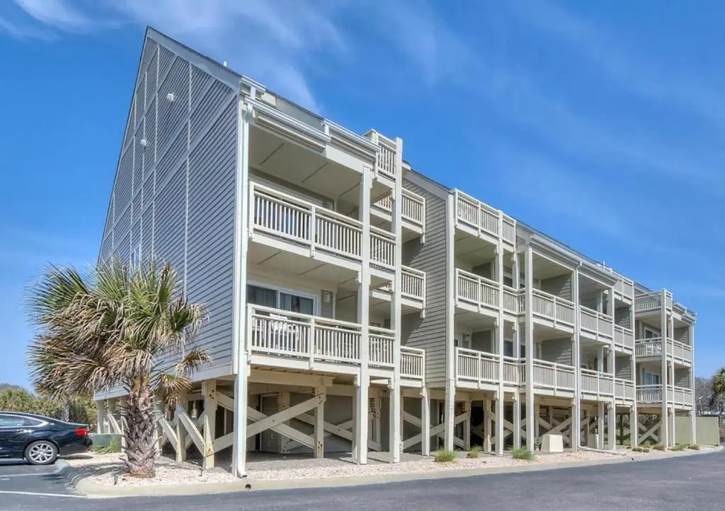 Oak Island Beach Villa 805 - The Laughing Seagull