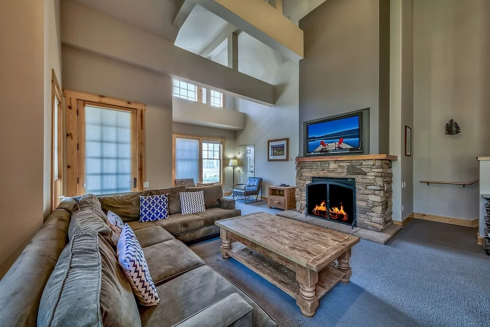 R214 Timber Ridge