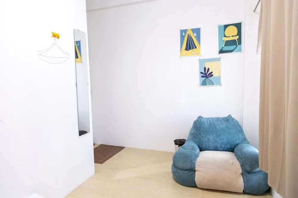TRANSIT Donmueang Airport HOSTEL