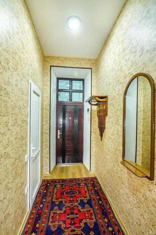M Estate Targovu 2 room (009).