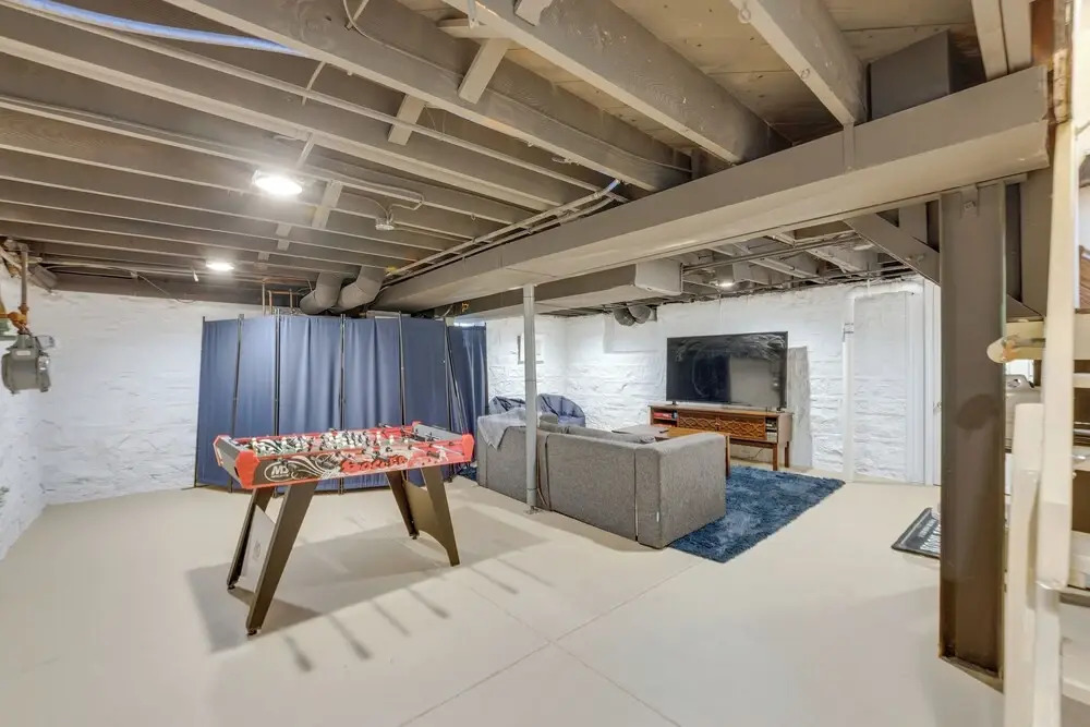 Pet-friendly St Louis Home w/ Grill & Backyard
