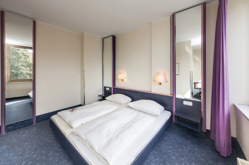 Hotel MIRAGE Düsseldorf-Neuss